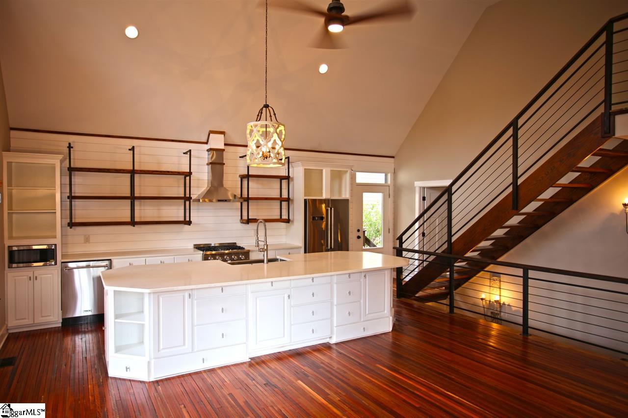 512 Inlet Drive Seneca, SC 29672 - Photo 13 of 36 Gallery Image 13