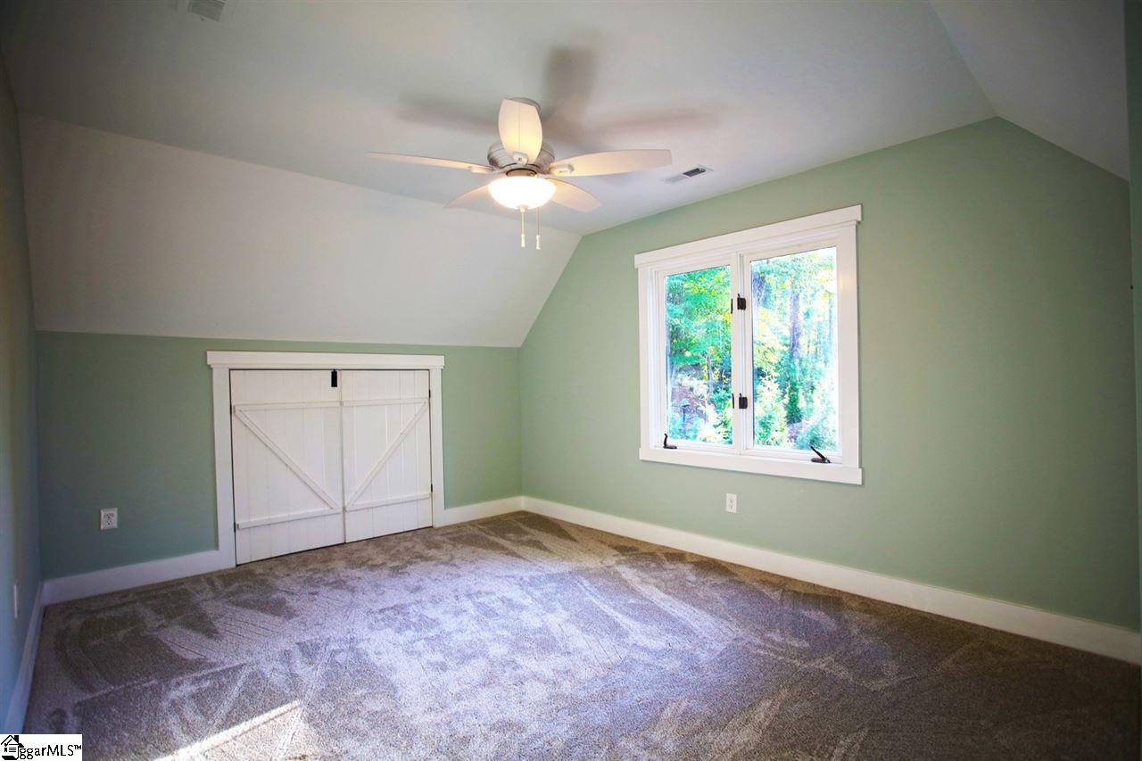 512 Inlet Drive Seneca, SC 29672 - Photo 19 of 36 Gallery Image 19
