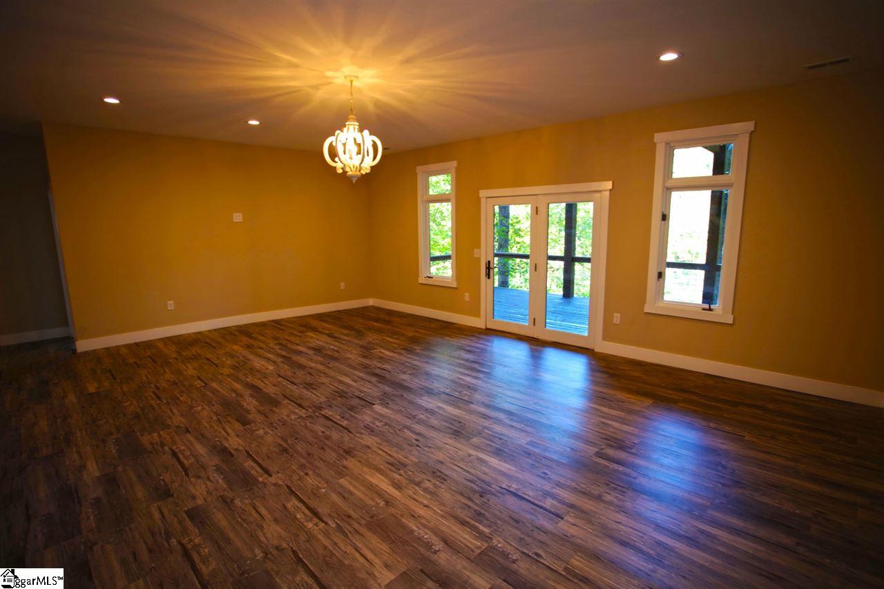 512 Inlet Drive Seneca, SC 29672 - Photo 24 of 36 Gallery Image 24
