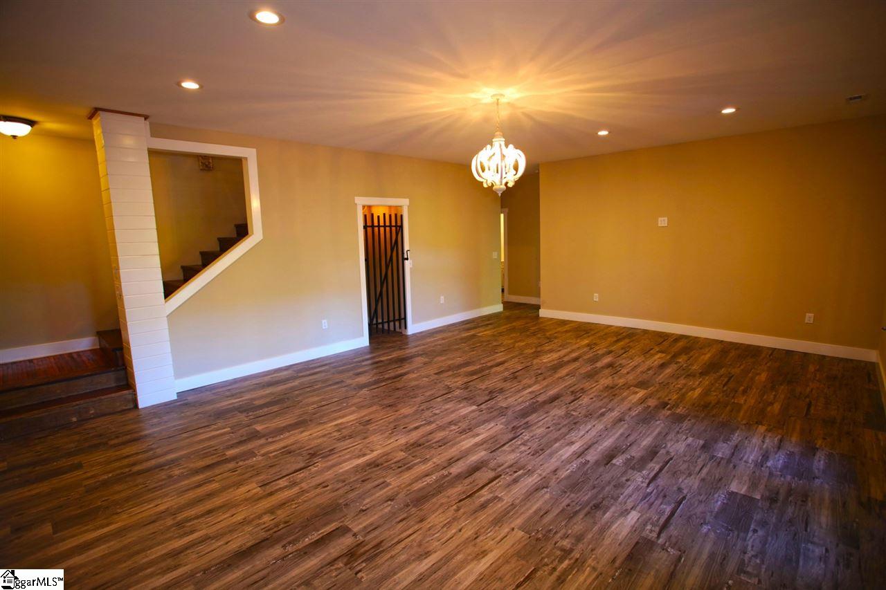 512 Inlet Drive Seneca, SC 29672 - Photo 25 of 36 Gallery Image 25