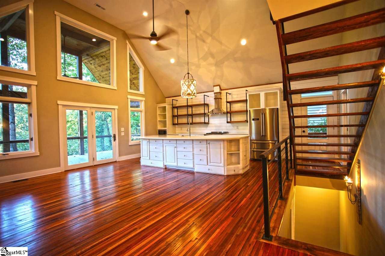 512 Inlet Drive Seneca, SC 29672 - Photo 5 of 36 Gallery Image 5