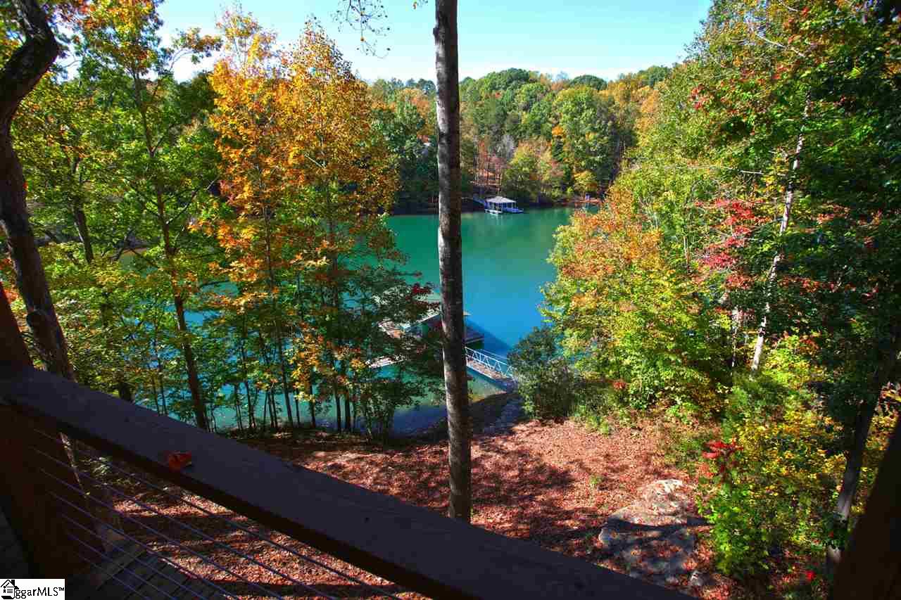 512 Inlet Drive Seneca, SC 29672 - Photo 9 of 36 Gallery Image 9