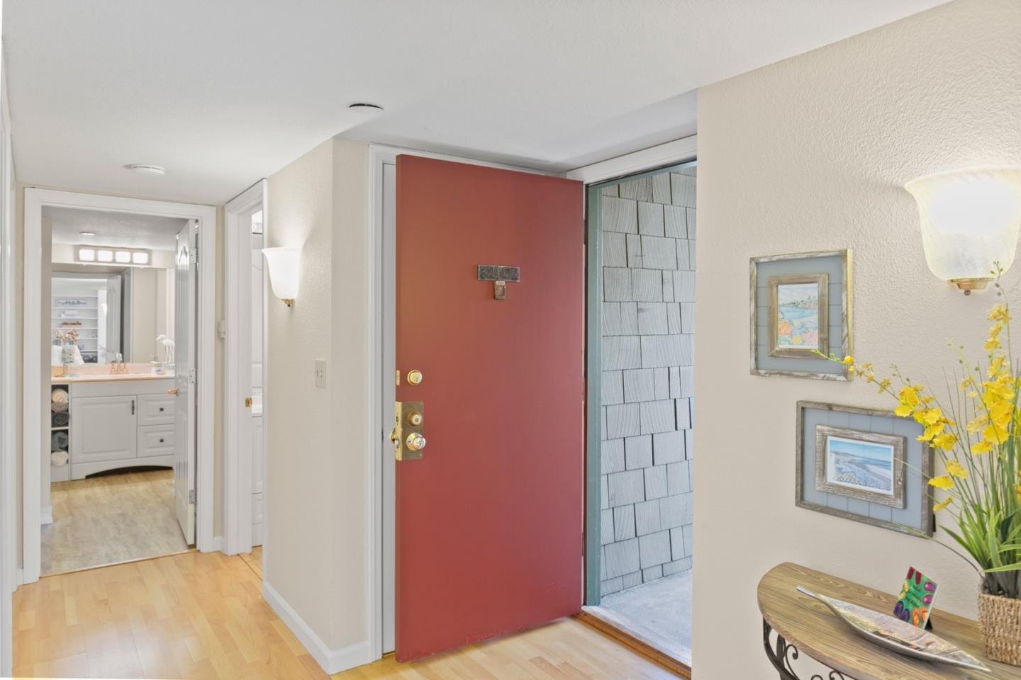 321 Broadway, Unit C2 Santa Cruz, CA 95060 - Photo 23 of 46 a view of bathroom