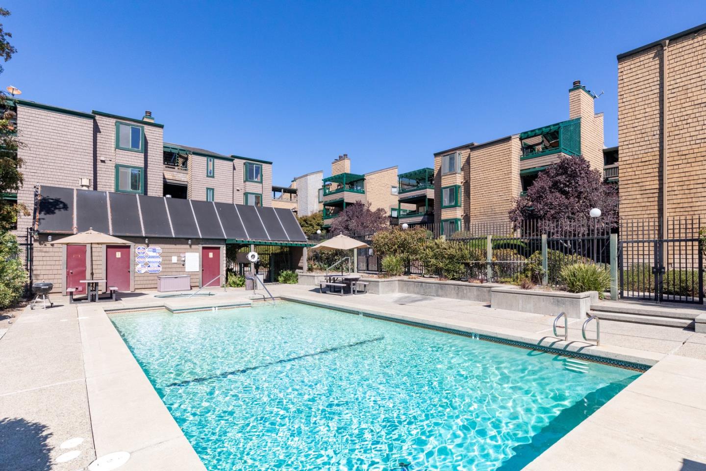 321 Broadway, Unit C2 Santa Cruz, CA 95060 - Photo 32 of 46 swimming pool view with a outdoor space