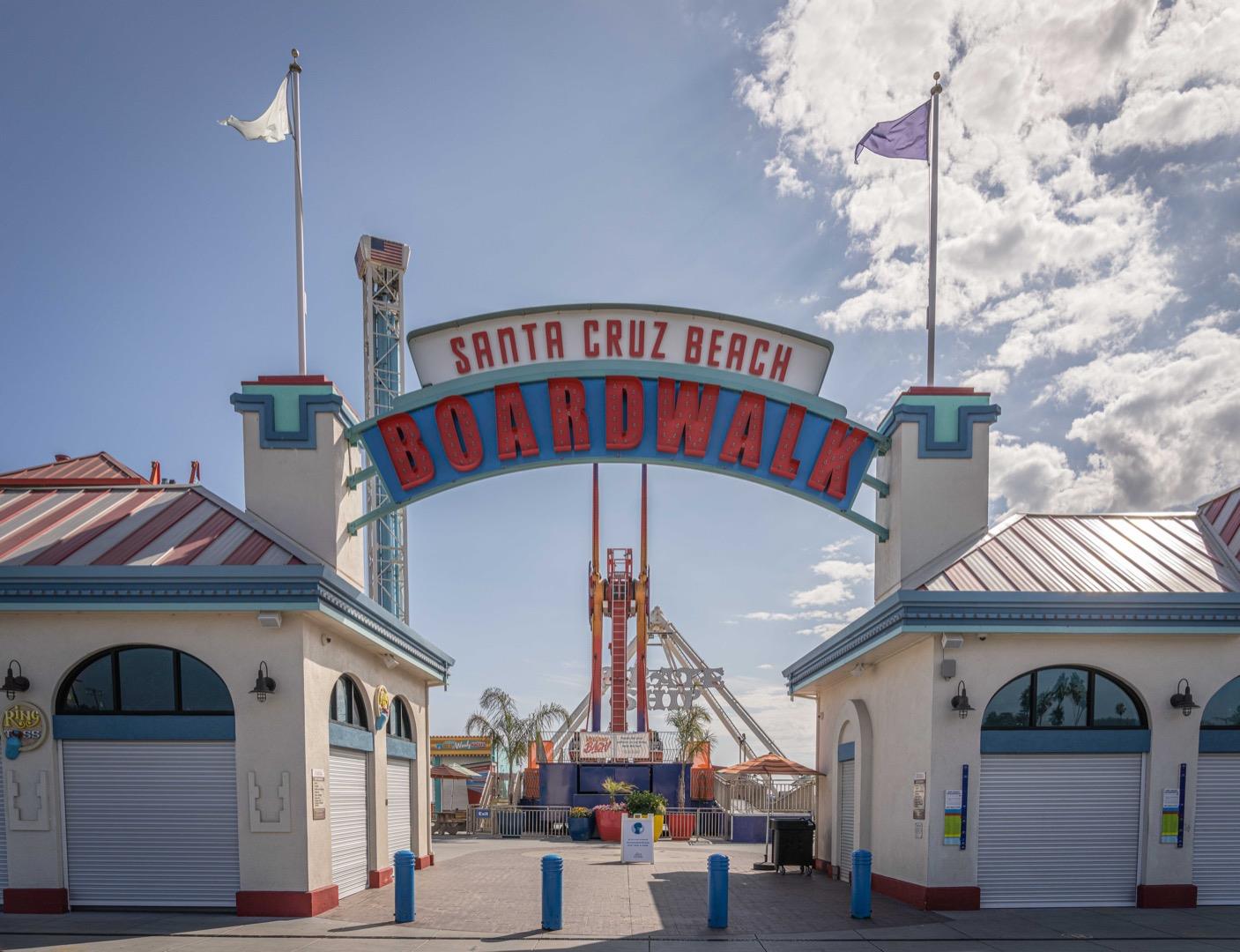 321 Broadway, Unit C2 Santa Cruz, CA 95060 - Photo 42 of 46 a front view of a house with a street