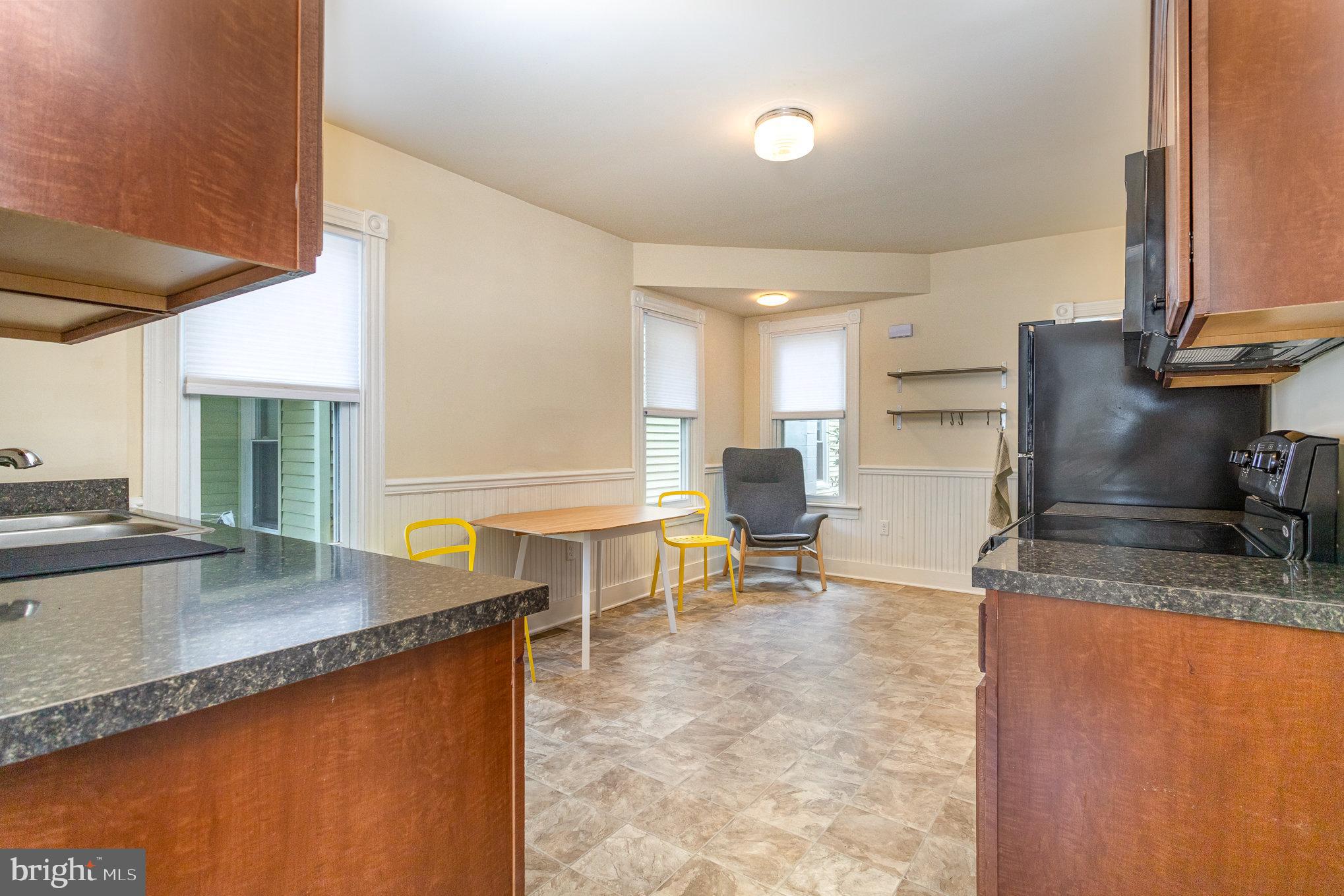 129 East Lincoln Avenue Lititz, PA 17543 - Photo 11 of 27