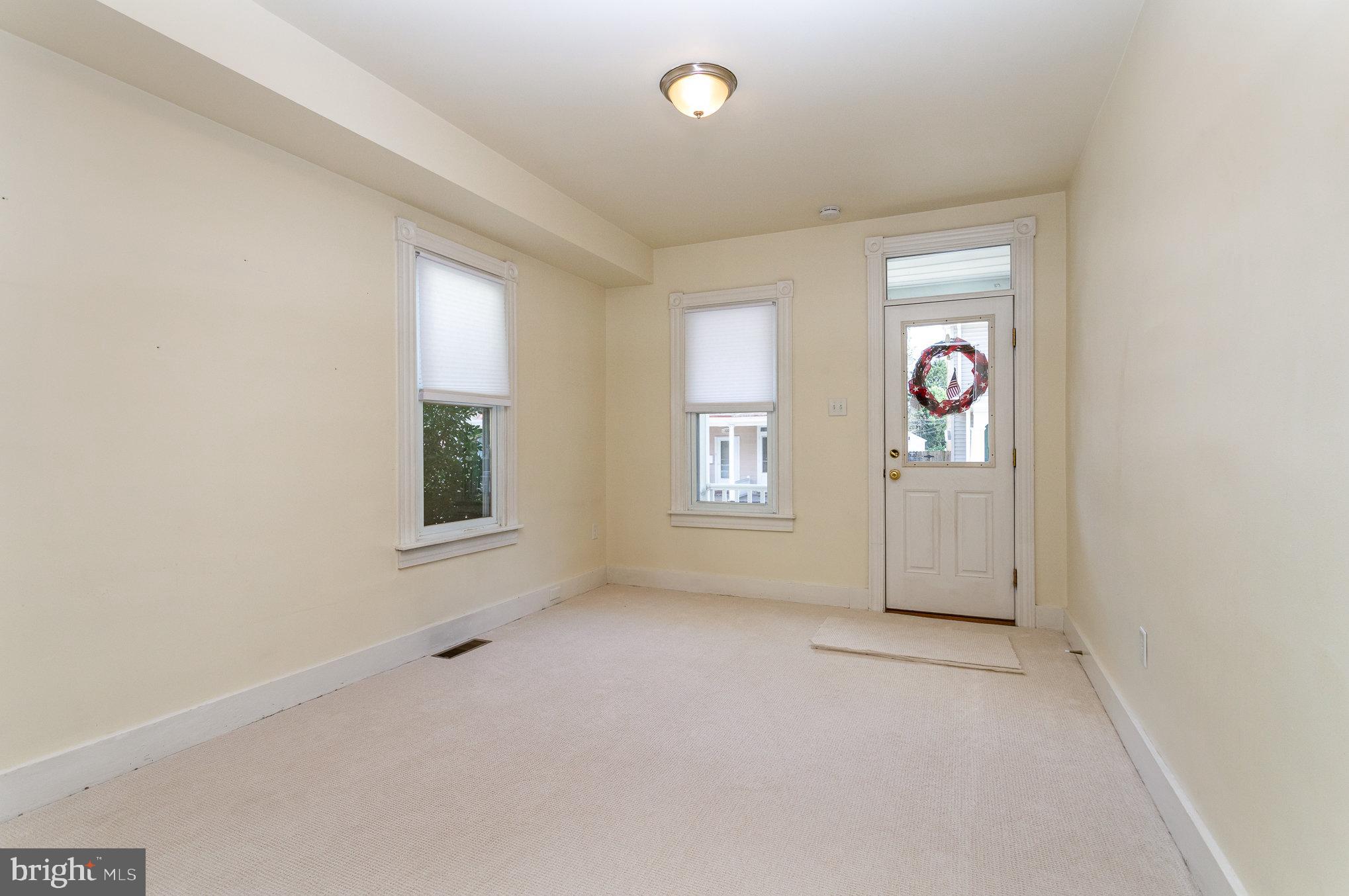 129 East Lincoln Avenue Lititz, PA 17543 - Photo 6 of 27