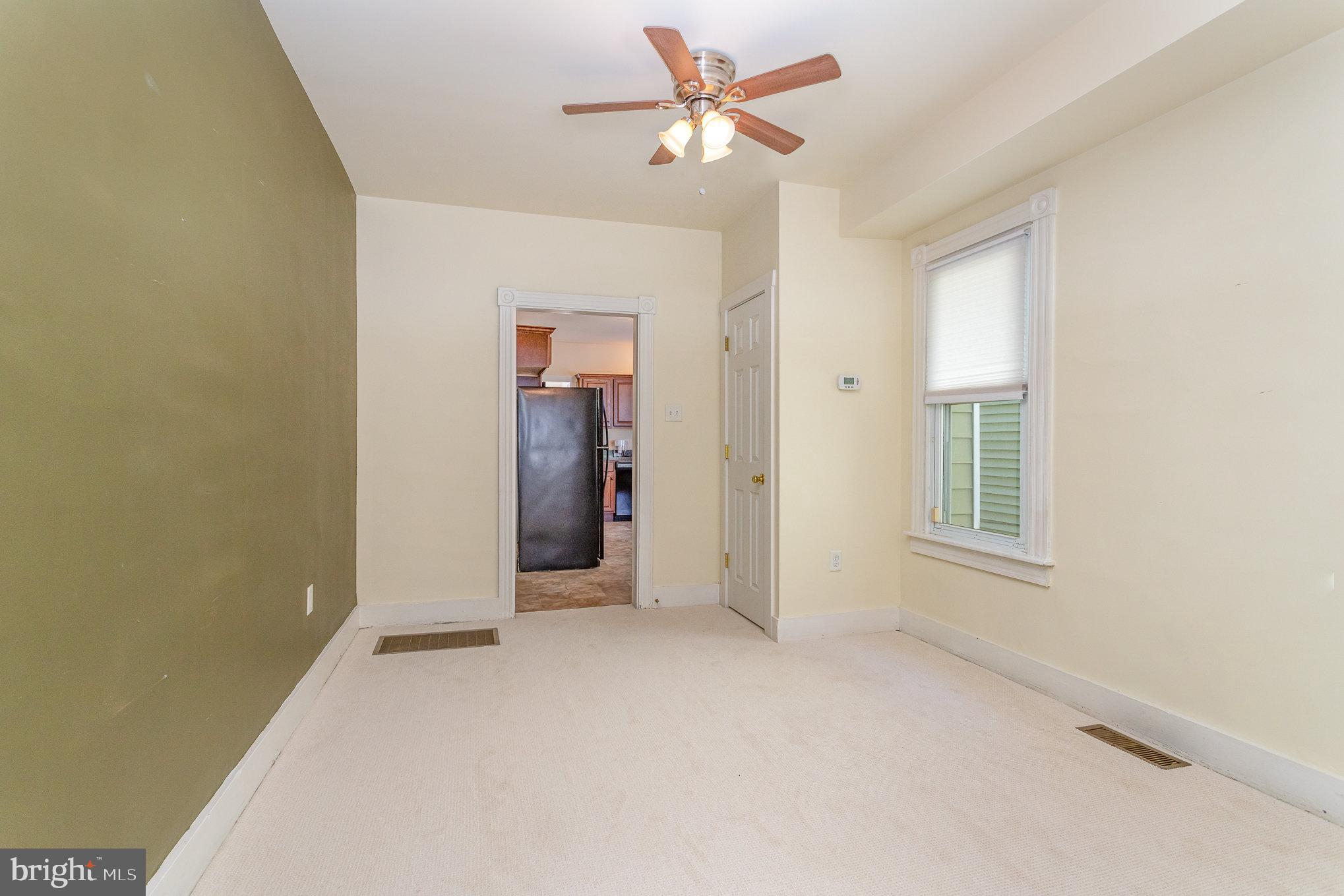 129 East Lincoln Avenue Lititz, PA 17543 - Photo 7 of 27