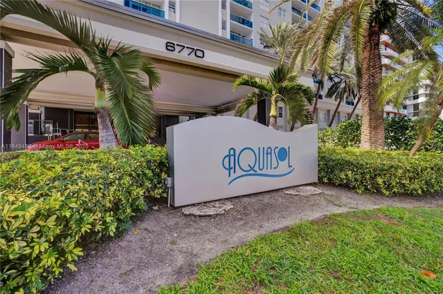 $3,500 | 6770 Indian Creek Drive, Unit TO, Miami Beach, FL 33141