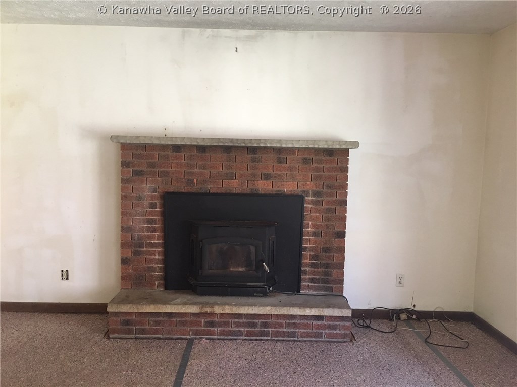 435 Joyce Road Scott Depot, WV 25560 - Photo 5 of 17 Gallery Image 5