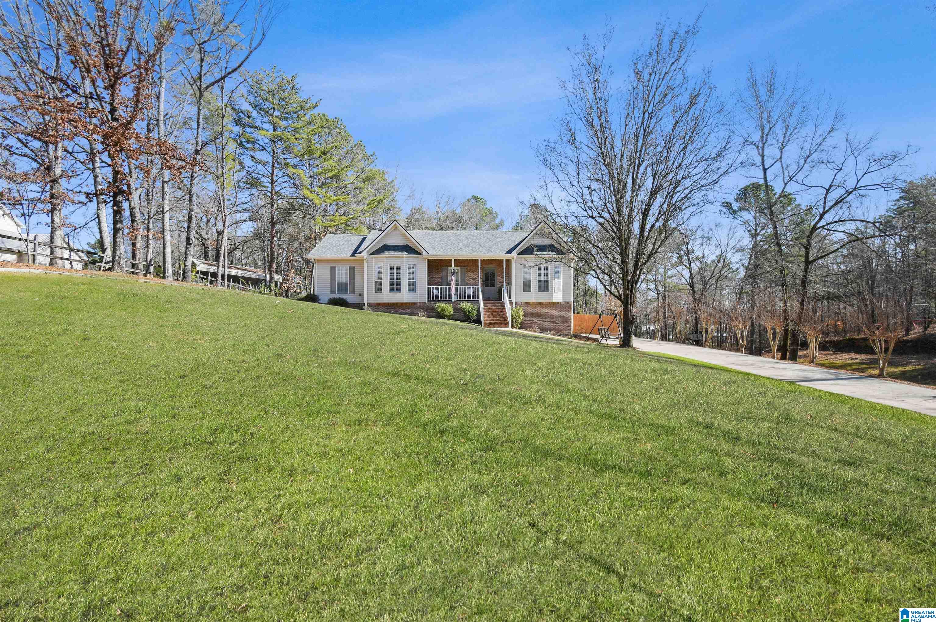 583 17th Street Calera, AL 35040 - Photo 2 of 26