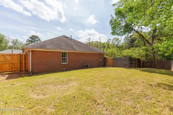 $275,000 | 5 Walnut Grove Cove, Jackson, TN 38305