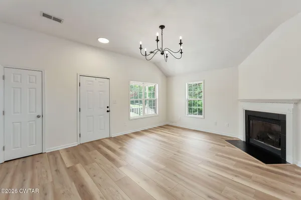 $275,000 | 5 Walnut Grove Cove, Jackson, TN 38305