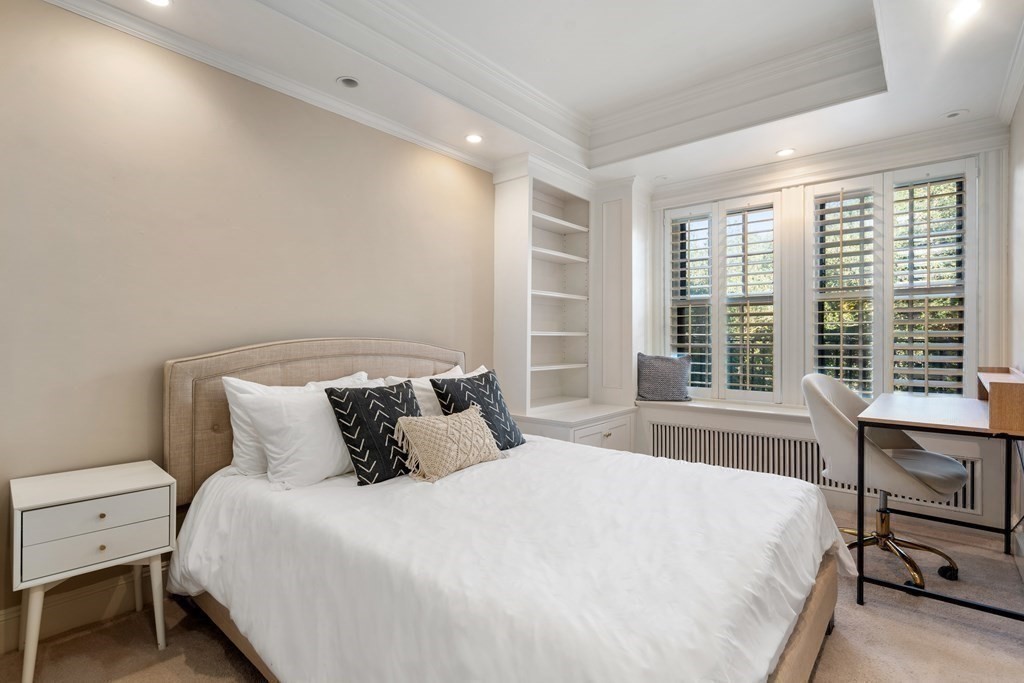 90 Commonwealth Avenue, Unit 7 Boston, MA 02116 - Photo 11 of 16