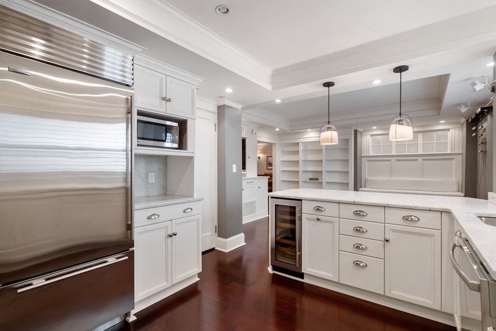 90 Commonwealth Avenue, Unit 7 Boston, MA 02116 - Photo 5 of 16