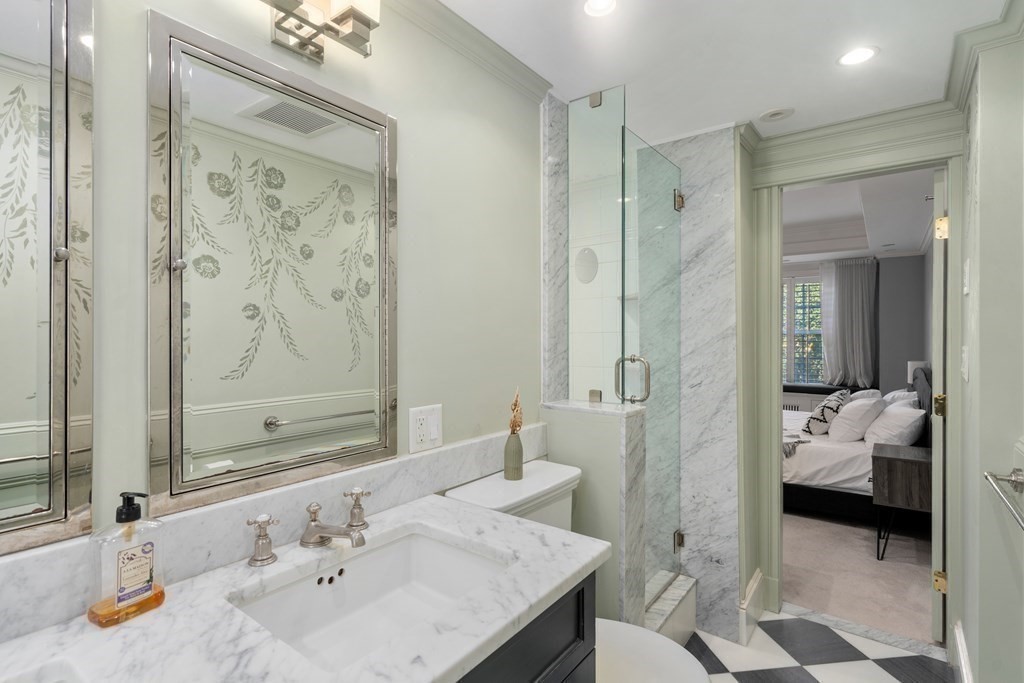 90 Commonwealth Avenue, Unit 7 Boston, MA 02116 - Photo 10 of 16