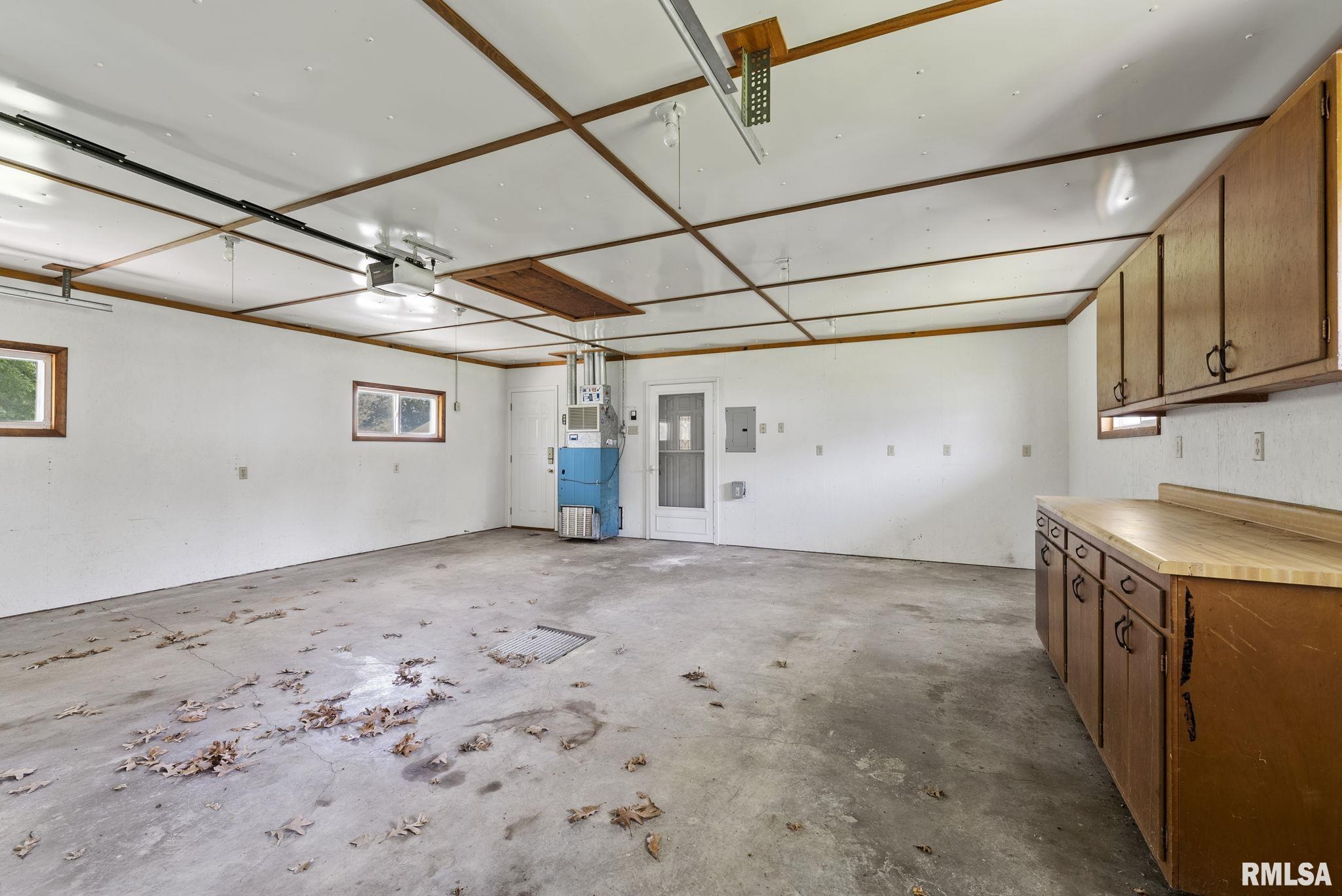 3760 Midway Beach Road Muscatine, IA 52761 - Photo 21 of 22 Gallery Image 21