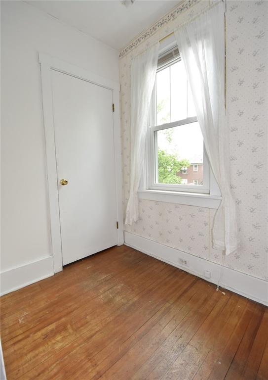 1460 McFarland Road Pittsburgh, PA 15216 - Photo 14 of 20 Gallery Image 14