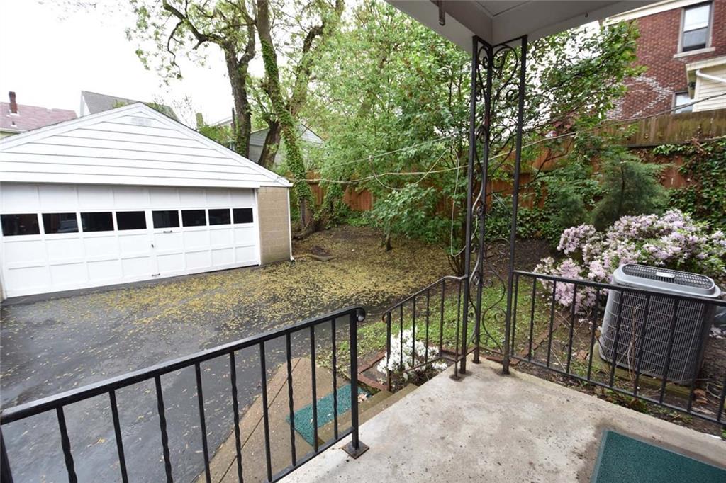 1460 McFarland Road Pittsburgh, PA 15216 - Photo 18 of 20 Gallery Image 18