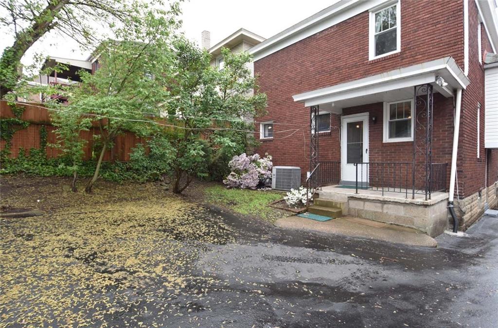 1460 McFarland Road Pittsburgh, PA 15216 - Photo 20 of 20 Gallery Image 20