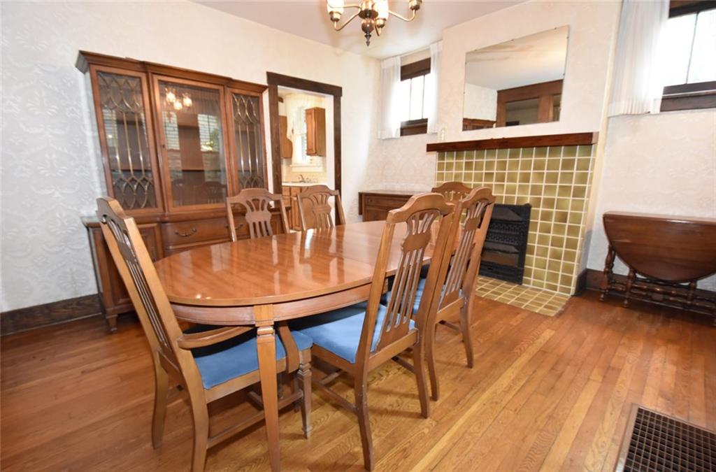 1460 McFarland Road Pittsburgh, PA 15216 - Photo 7 of 20 Gallery Image 7