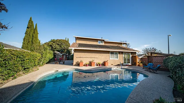 a house view with a outdoor space