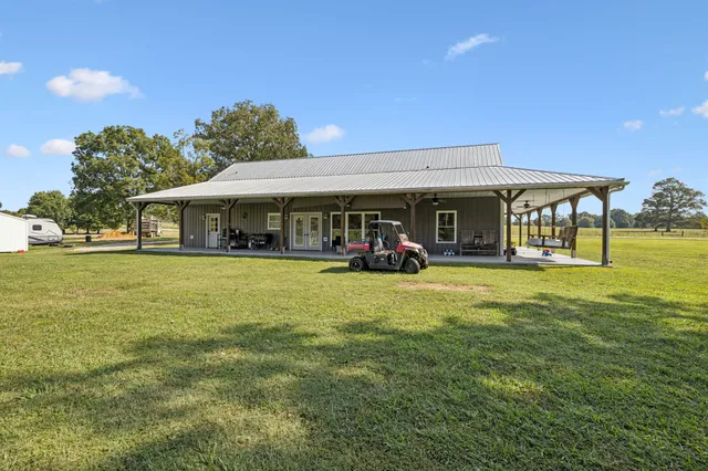 $475,000 | 4108 Summertown Highway, Summertown, TN 38483