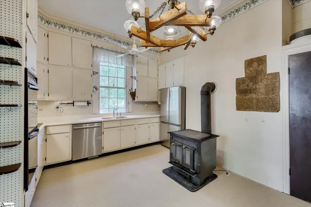 $760,000 | 621 Meeting Street Road, Edgefield, SC 29824