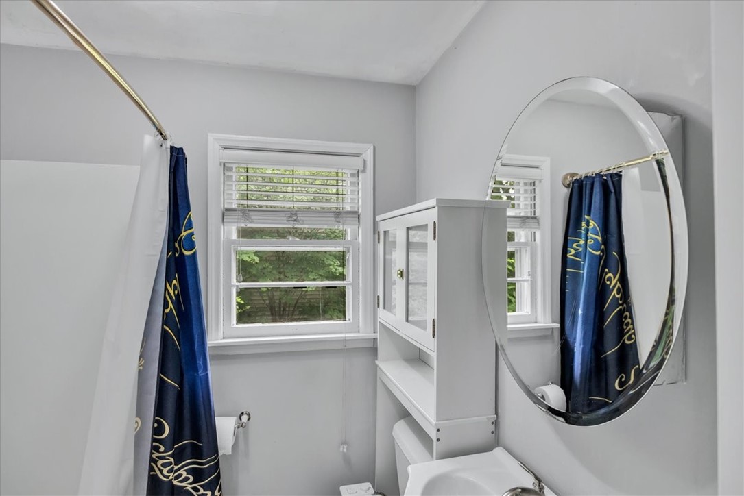 336 North Country Club Road Decatur, IL 62521 - Photo 16 of 26 Gallery Image 16