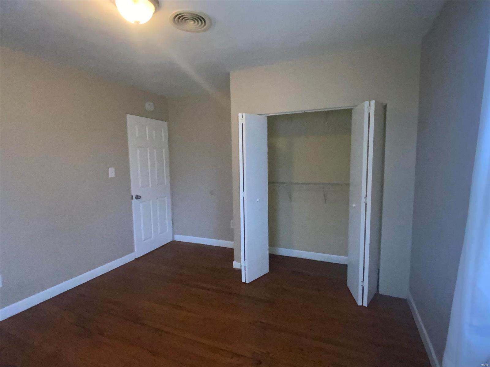 4725 Ruth Street Belleville, IL 62226 - Photo 8 of 15 Gallery Image 8