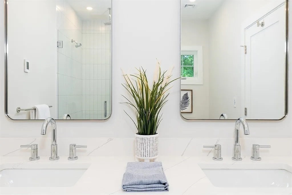 35 John Street, Unit 35 Newton, MA 02459 - Photo 17 of 29