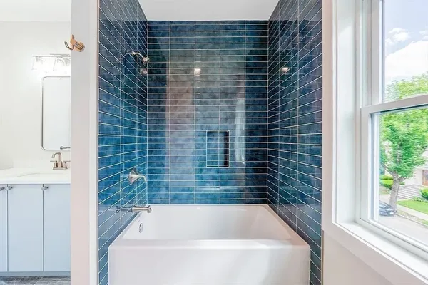 $10,000 | 35 John Street, Unit 35, Newton, MA 02459