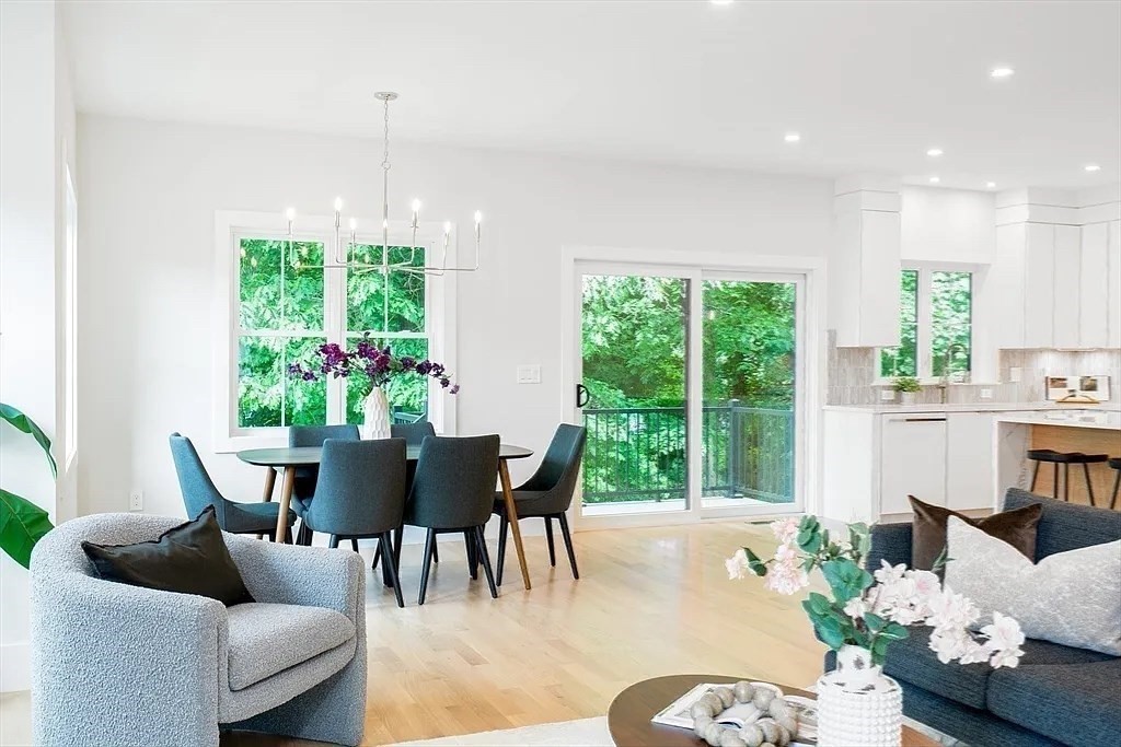 35 John Street, Unit 35 Newton, MA 02459 - Photo 7 of 29