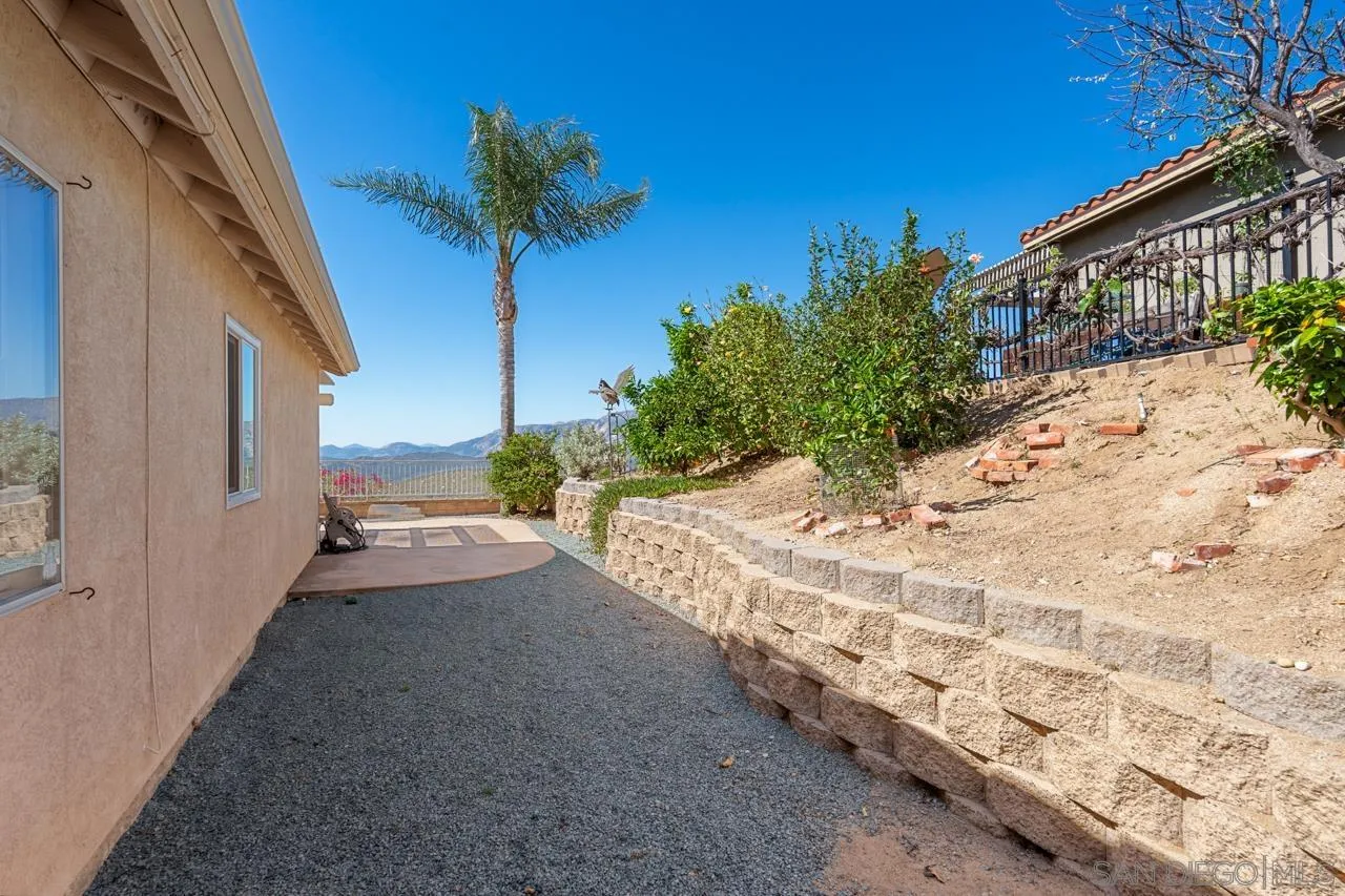 2618 Columbine Road Alpine, CA 91901 - Photo 54 of 68