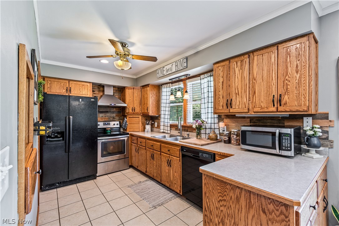 3245 Brenner Road Barberton, OH 44203 - Photo 12 of 30 Kitchen