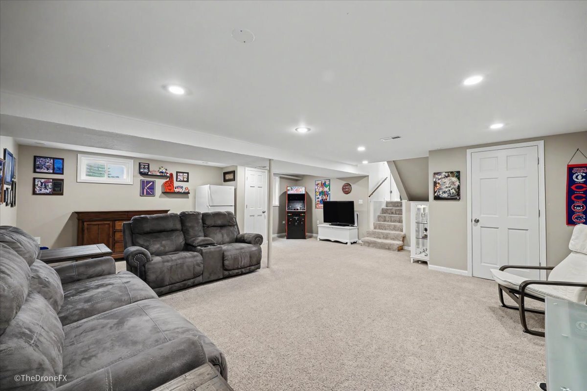 767 North Willow Road Elmhurst, IL 60126 - Photo 24 of 36