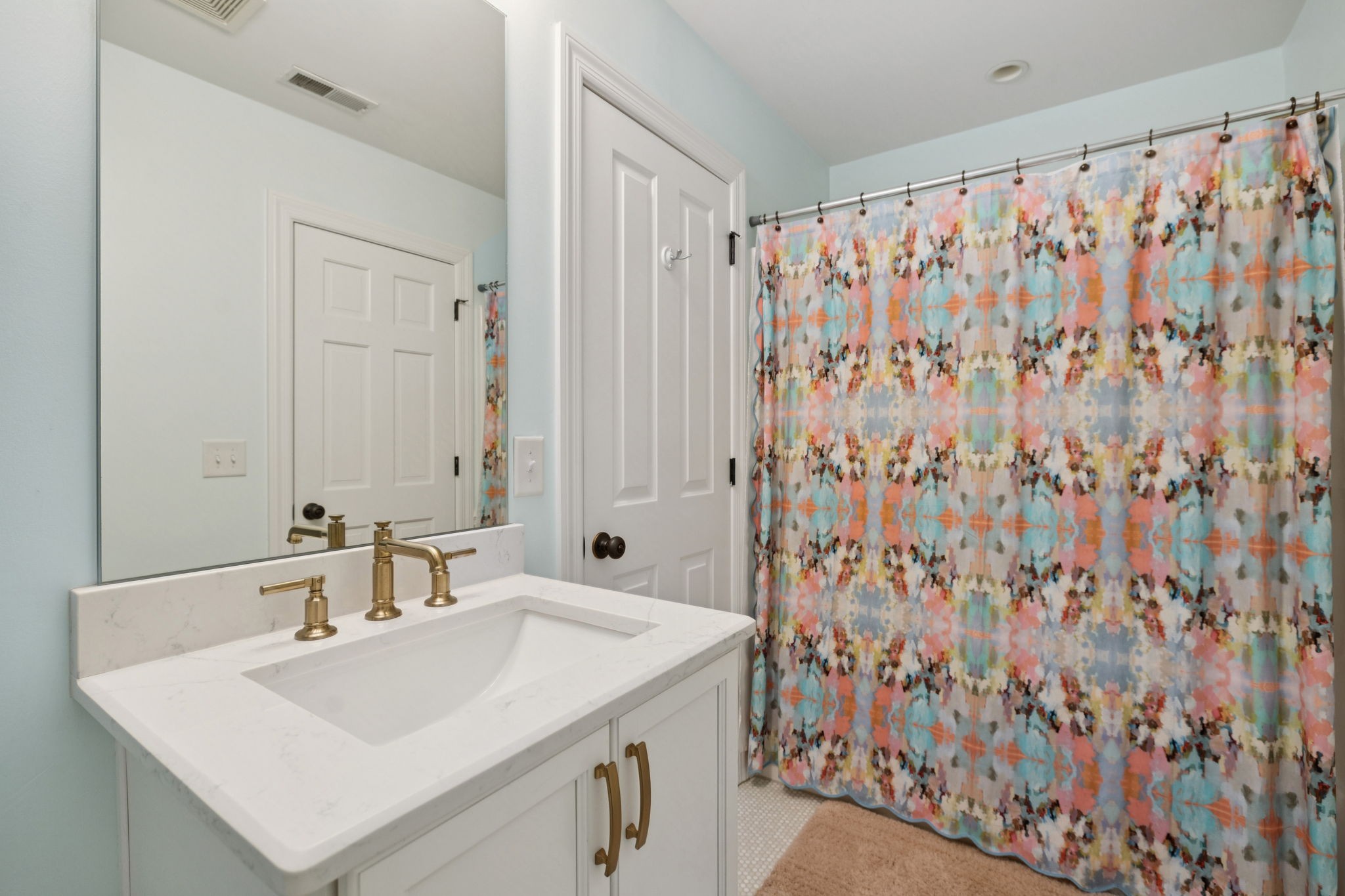 4420 Shores Road Murfreesboro, TN 37128 - Photo 37 of 89 a bathroom with a sink and a mirror