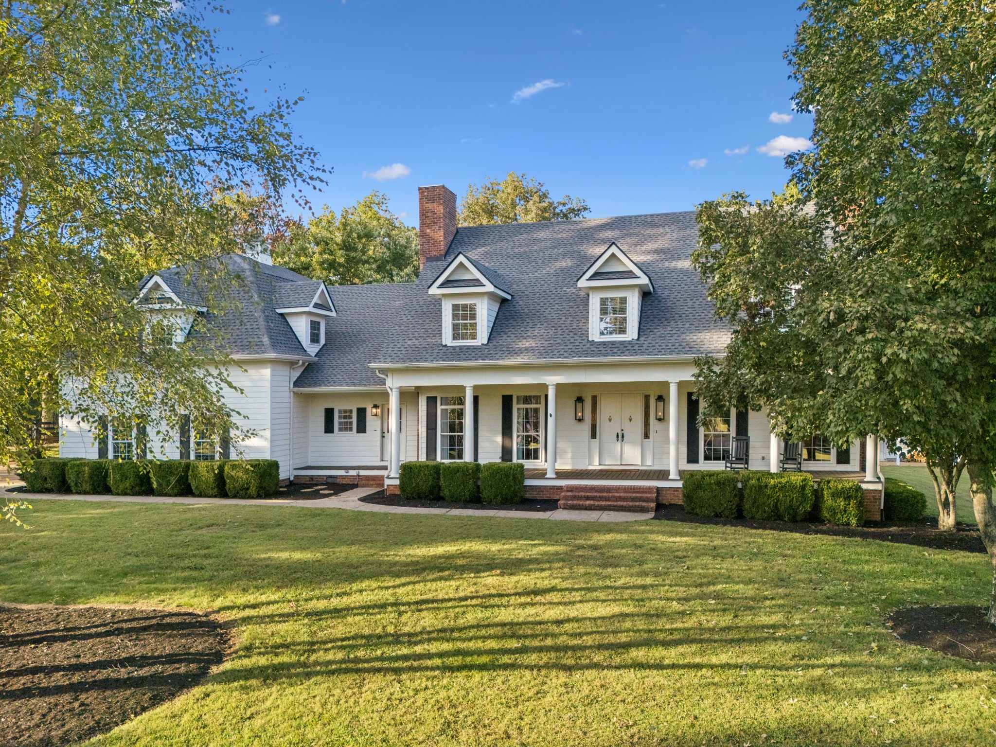 4420 Shores Road Murfreesboro, TN 37128 - Photo 69 of 89 a front view of a house with a garden