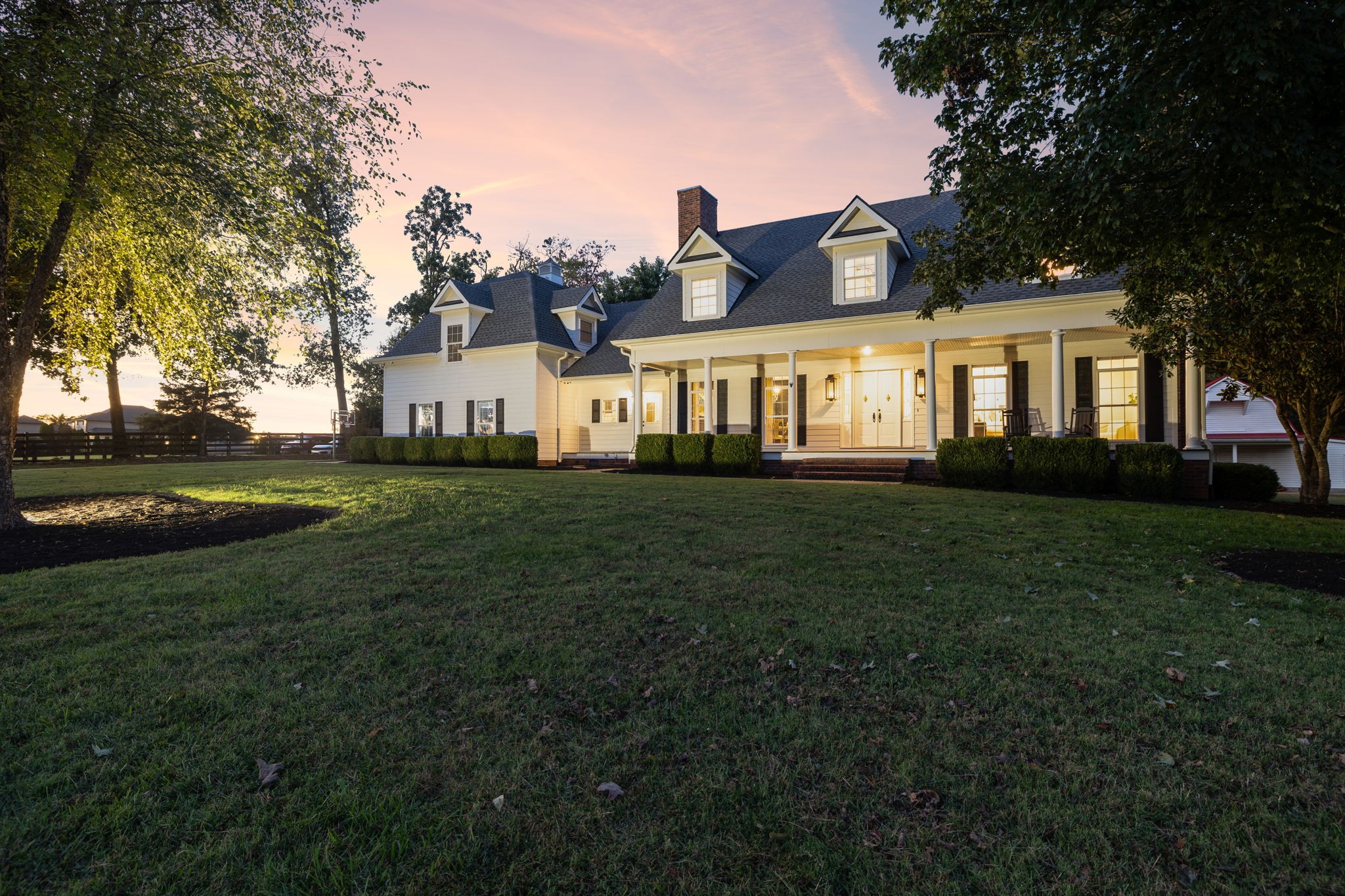 4420 Shores Road Murfreesboro, TN 37128 - Photo 81 of 89 a front view of a house with a garden