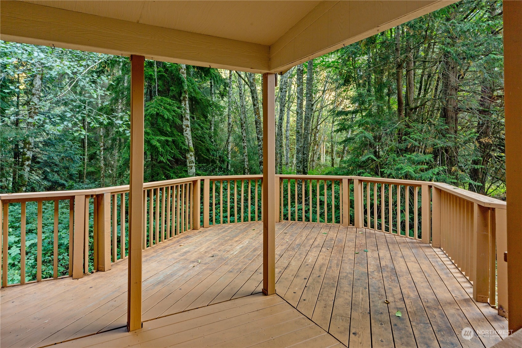 26480 Port Gamble Road Northeast Kingston, WA 98346 - Photo 5 of 31 Gallery Image 5