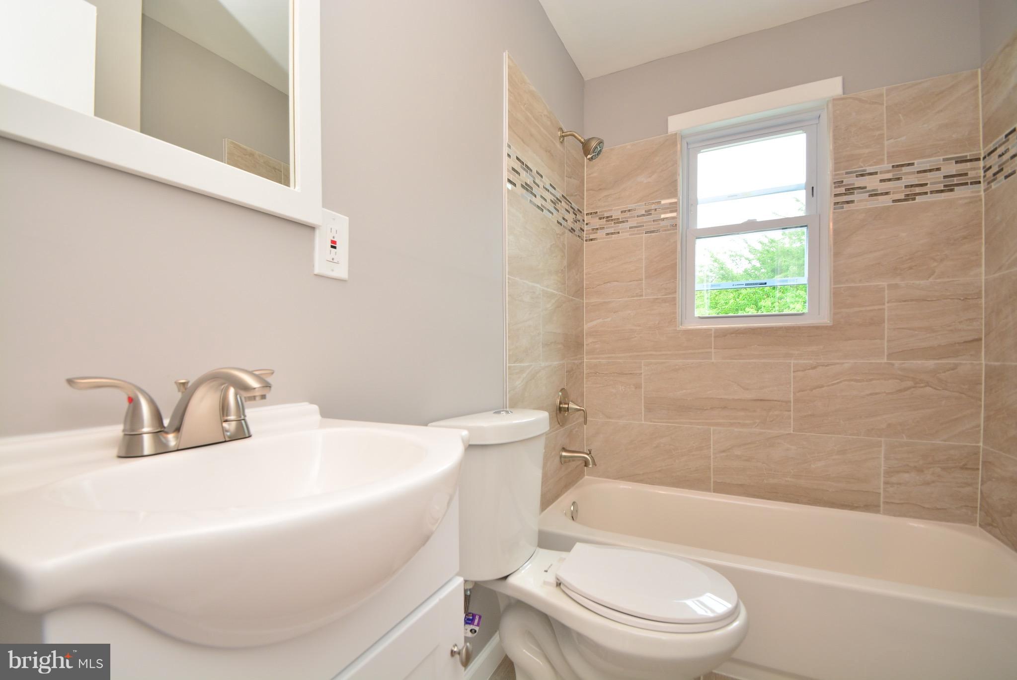 2919 Southbrook Road Dundalk, MD 21222 - Photo 22 of 30 Bath