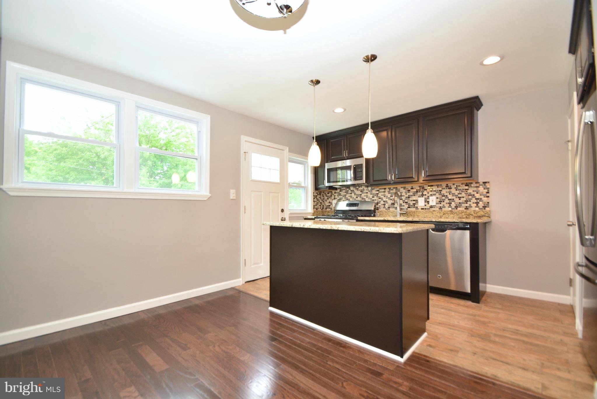 2919 Southbrook Road Dundalk, MD 21222 - Photo 8 of 30 Dining Room
