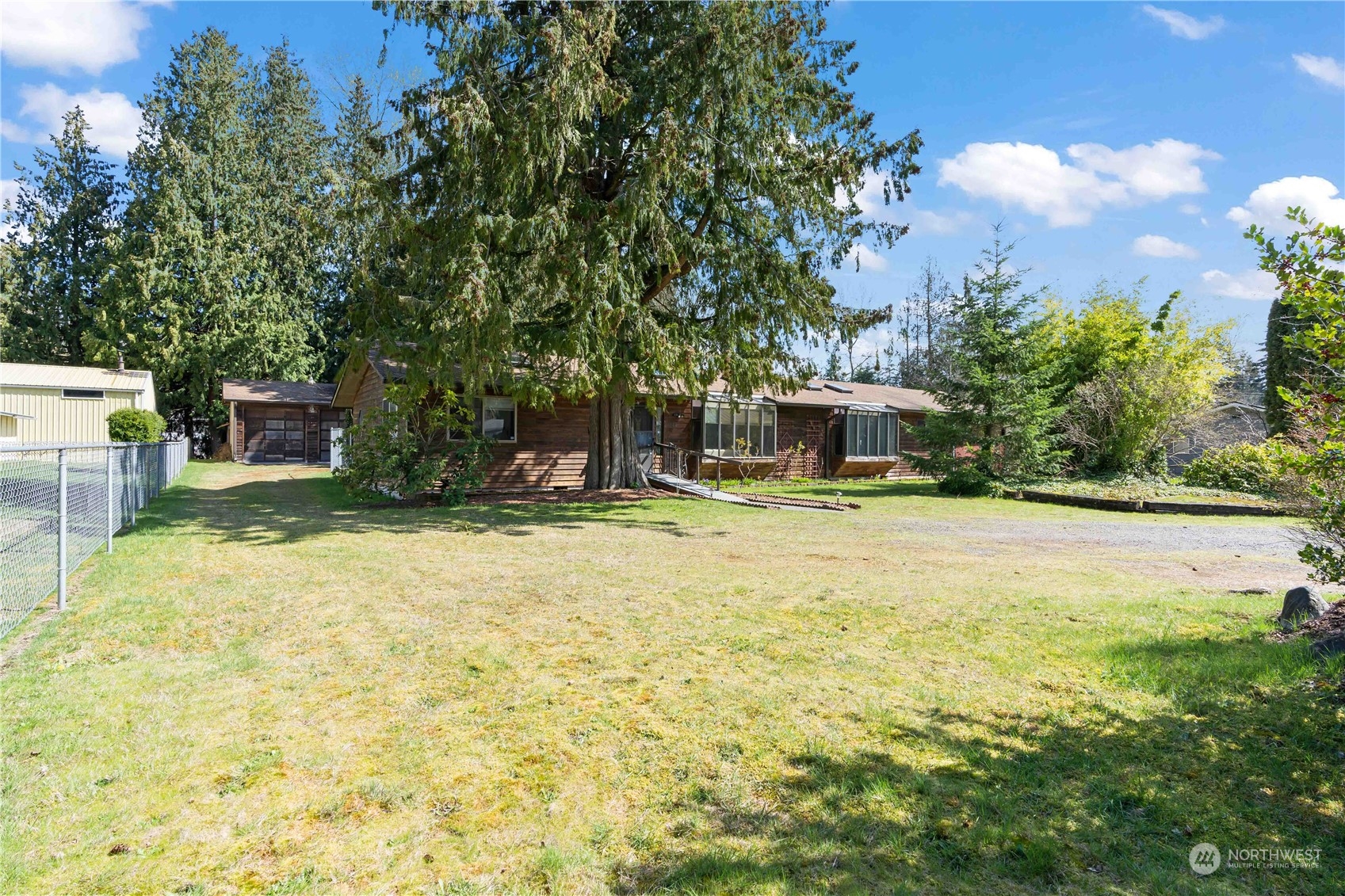 11801 Silver Way Everett, WA 98208 - Photo 31 of 32 a view of a fountain with swimming pool
