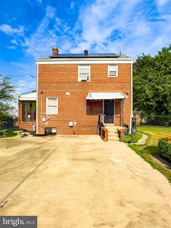 $454,999 | 408 44th Street Northeast, Washington, DC 20019