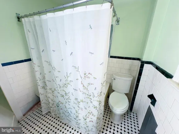 $454,999 | 408 44th Street Northeast, Washington, DC 20019