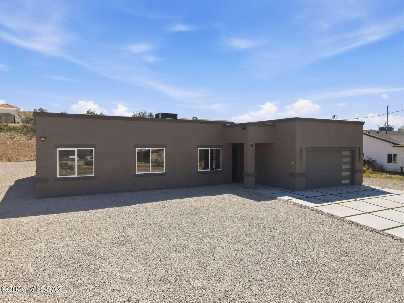 91 Circulo Penjamo Rio Rico, AZ 85648 - Photo 3 of 49