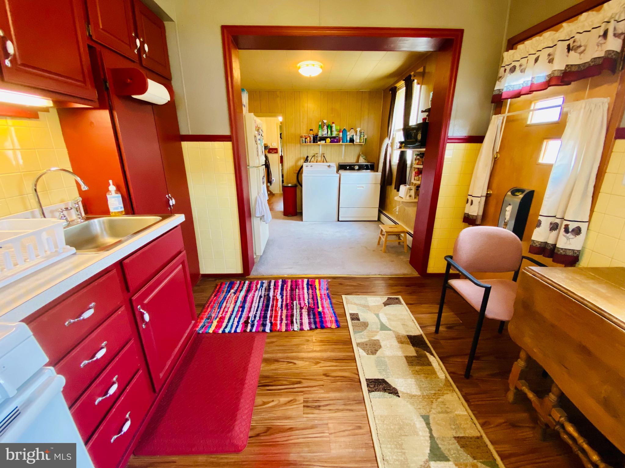 1734 Leslie Road Baltimore, MD 21222 - Photo 5 of 28