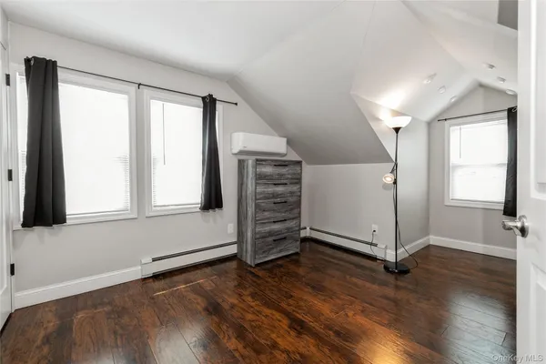 $2,400 | 39 Bay Shore Avenue, Bay Shore, NY 11706