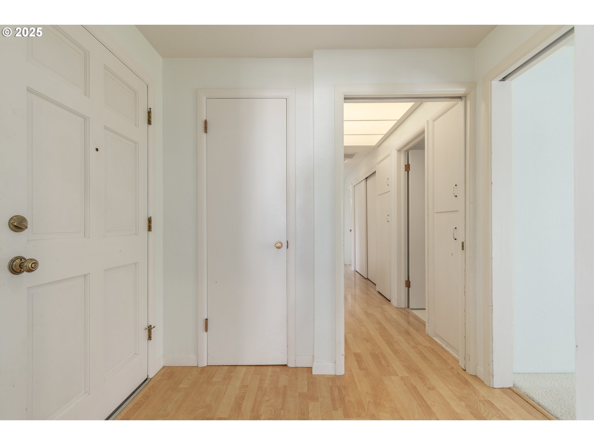 708 Blackstone Street Springfield, OR 97477 - Photo 14 of 45 a view of an empty room