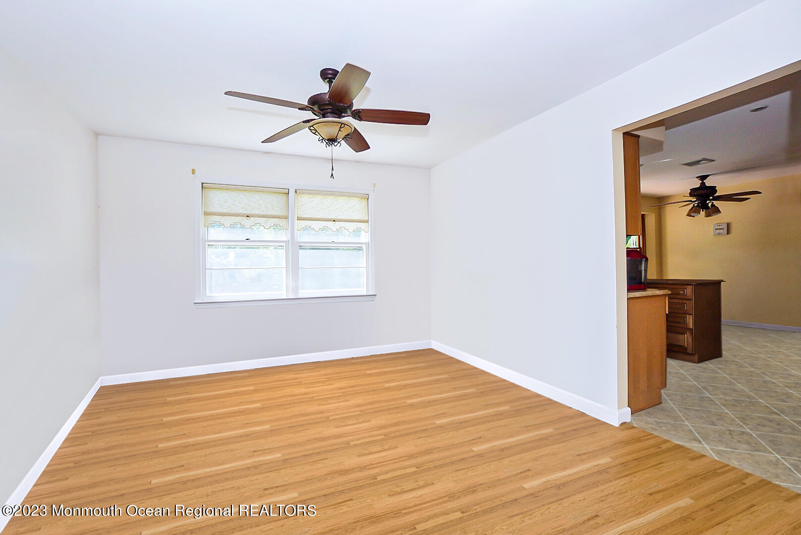 11 Grant Road Manalapan, NJ 07726 - Photo 15 of 26 DINING ROOM